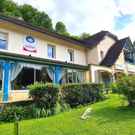 Fasthôtel Oloron Hostellerie du Paon Blanc Lurbe-Saint-Christau Exterior foto
